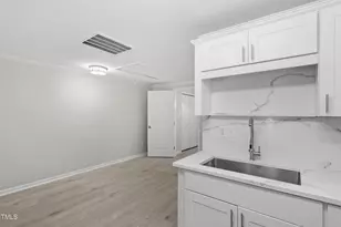 2705 Crest St, Durham, NC 27705 - Photo 7