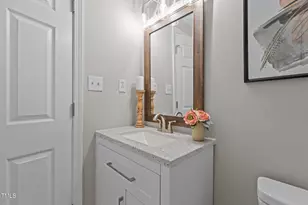 921 E Club Blvd, Durham, NC 27704 - Photo 13