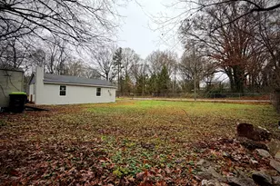 636 Flint St, Henderson, NC 27536 - Photo 19