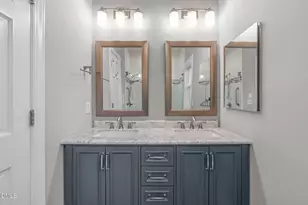 2204 Ridgefield Dr, Chapel Hill, NC 27517 - Photo 29