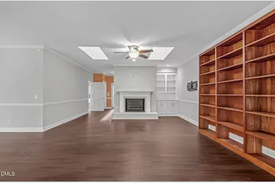 2204 Ridgefield Drive, Chapel Hill, NC 27517 - Photo 5