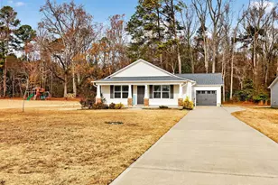 199 Sandcastle Ln, Four Oaks, NC 27524 - Photo 3