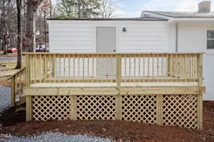 802 Roanoke Ave, Henderson, NC 27536 - Photo 25