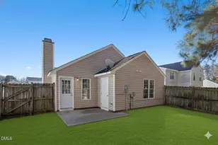 4100 Mindspring Dr, Raleigh, NC 27610 - Photo 19