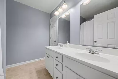 7929 Clover Creek Creek, Raleigh, NC 27613 - Photo 17