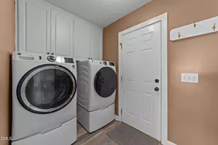 850 Pleasant Hill Church Rd, Benson, NC 27504 - Photo 29