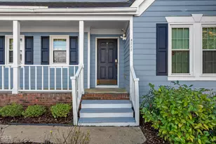 5228 Turf Grass Ct, Raleigh, NC 27610 - Photo 3