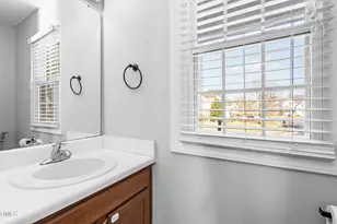 5228 Turf Grass Ct, Raleigh, NC 27610 - Photo 17