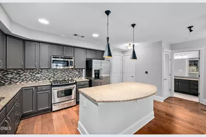 222 Glenwood Avenue #607, Raleigh, NC 27603 - Photo 5