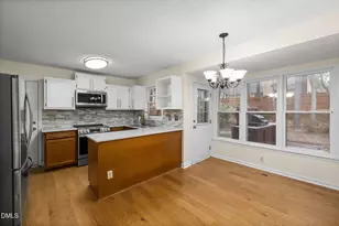 709 Grandview Dr, Durham, NC 27703 - Photo 13