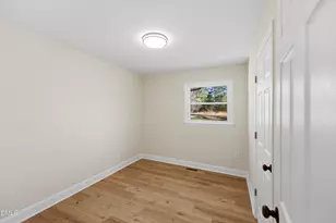 5525 Glenoaks Dr, Durham, NC 27712 - Photo 15