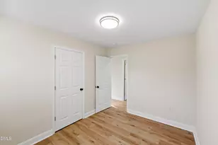 5525 Glenoaks Dr, Durham, NC 27712 - Photo 17