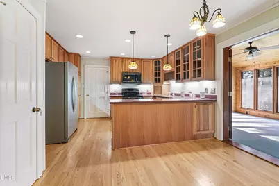 3401 Malibu Drive, Raleigh, NC 27607 - Photo 11