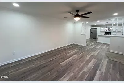 711 Memorial Avenue, Dunn, NC 28334 - Photo 11