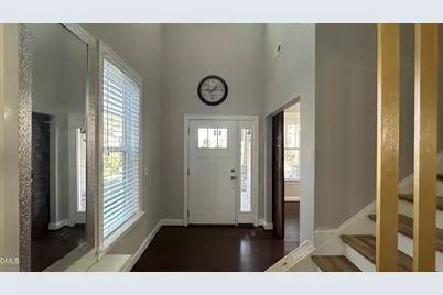 221 Hensley Oak Way, Holly Springs, NC 27540 - Photo 3