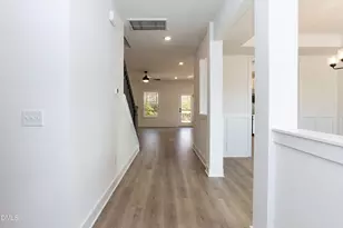 531 Middleton Ct, Sanford, NC 27330 - Photo 5