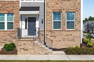 1400 Irving Hl Dr, Knightdale, NC 27545 - Photo 3