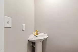 1228 Watauga St, Raleigh, NC 27604 - Photo 7