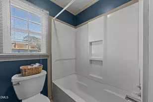 916 N Pembroke Ave N, Ahoskie, NC 27910 - Photo 35