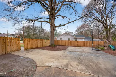 1204 Cary Street, Burlington, NC 27215 - Photo 31