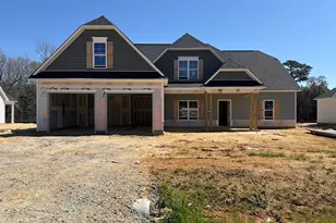 178 Bandelier Dr, Selma, NC 27576 - Photo 1