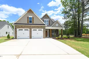 154 Bandelier Dr, Selma, NC 27576 - Photo 3