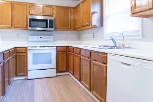 4713 Worchester Pl, Raleigh, NC 27604 - Photo 15