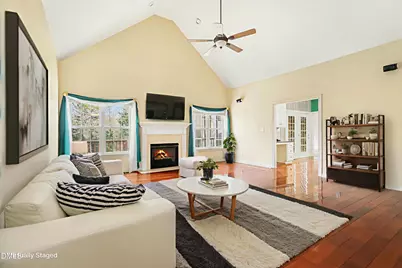 346 Broadmoor Way, Clayton, NC 27520 - Photo 7