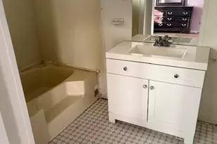 1315 Pennock Rd, Durham, NC 27703 - Photo 11