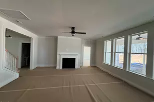 134 W Victoria Rdg Dr, Selma, NC 27576 - Photo 9