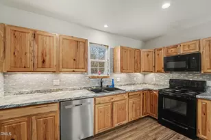 213 W Parrish Dr, Benson, NC 27504 - Photo 13