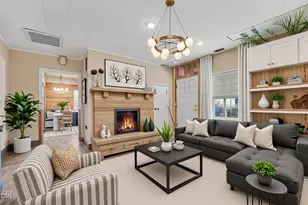 213 W Parrish Dr, Benson, NC 27504 - Photo 7