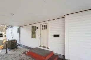 213 W Parrish Dr, Benson, NC 27504 - Photo 33