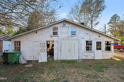 213 W Parrish Drive, Benson, NC 27504 - Photo 37