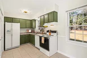 507 Queen Guenevere Trail, Garner, NC 27529 - Photo 9