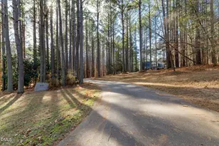 892 Franklin Ln, Henderson, NC 27537 - Photo 3