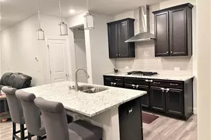 1010 Hero Pl, Cary, NC 27519 - Photo 7