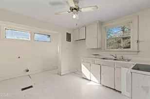 1205 Watauga St, Raleigh, NC 27604 - Photo 9