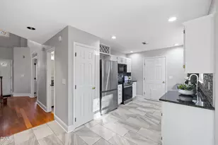 103 Lone Eagle Ct, Cary, NC 27513 - Photo 17