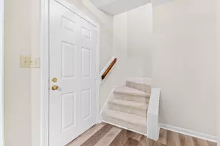 137 Gold Meadow Dr, Cary, NC 27513 - Photo 5