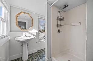 306 N Maple St, Graham, NC 27253 - Photo 41