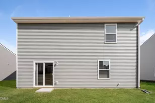 328 Gourd St, Zebulon, NC 27597 - Photo 17