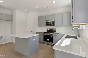 211 N Bali Ct, Goldsboro, NC 27530 - Photo 7