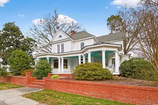 313 S Fuquay Ave, Fuquay-Varina, NC 27526 - Photo 3