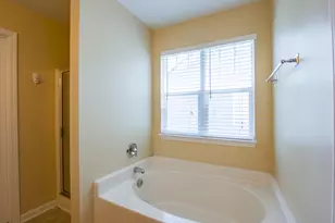 266 Stobhill Ln, Holly Springs, NC 27540 - Photo 19