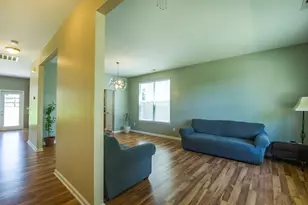 266 Stobhill Ln, Holly Springs, NC 27540 - Photo 5