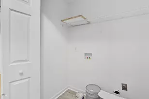 5520 Oregon Landing Pl, Raleigh, NC 27610 - Photo 17