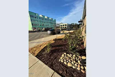 600 Hendrick Ridge Rd Road #110, Cary, NC 27519 - Photo 5