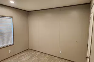 392 Monroe Ln, Erwin, NC 28339 - Photo 7