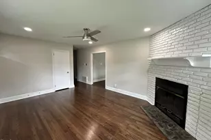 1220 Roanoke Ave, Henderson, NC 27536 - Photo 7